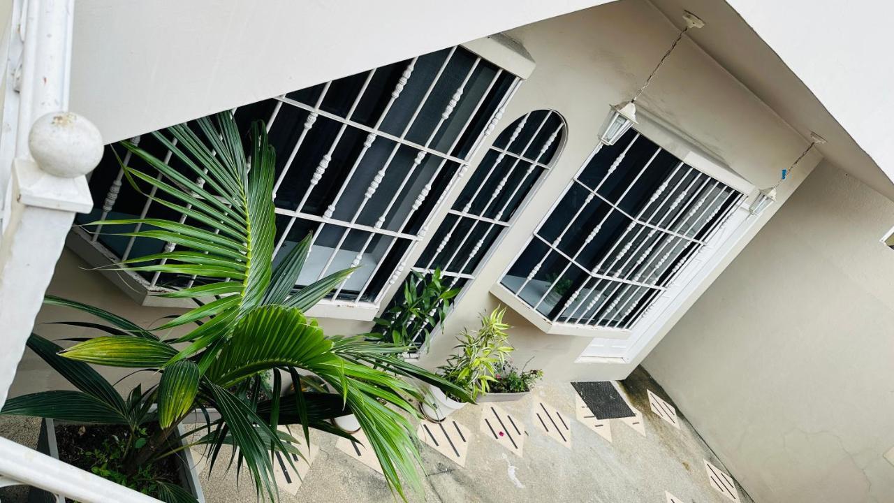 Large 2-Bedroom Apartment, Close To The American Consulate Guayaquil Luaran gambar